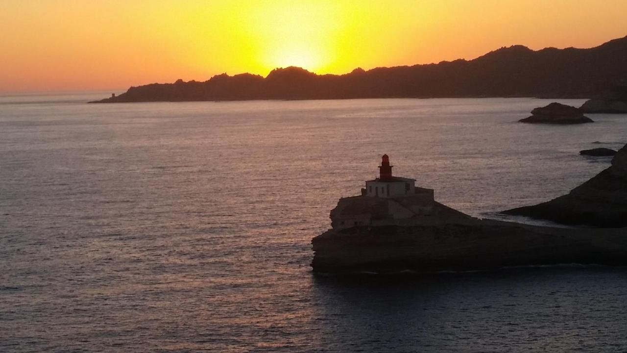 Bonifacio, Maison 90M² Sous Les Oliviers, Vue Sardaigne Bonifacio  Exterior foto